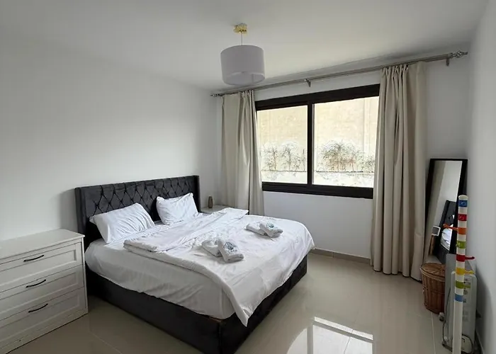 Apartment Premium 1br G Cribs First Floor, *