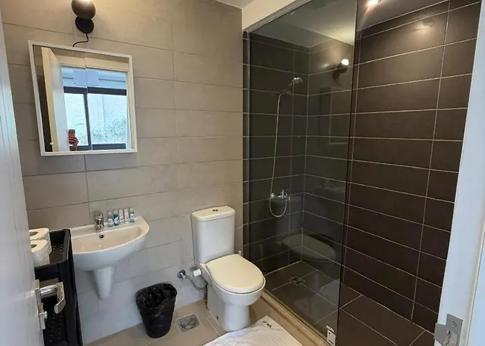 Apartment Premium 1br G Cribs First Floor, *